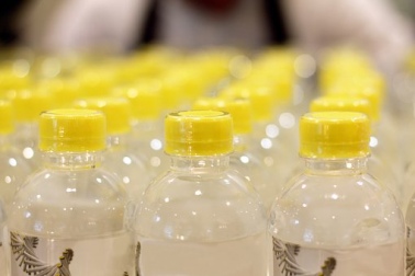 PET RECICLABLE PARA BOTELLAS DE BEBIDAS CARBONATADAS